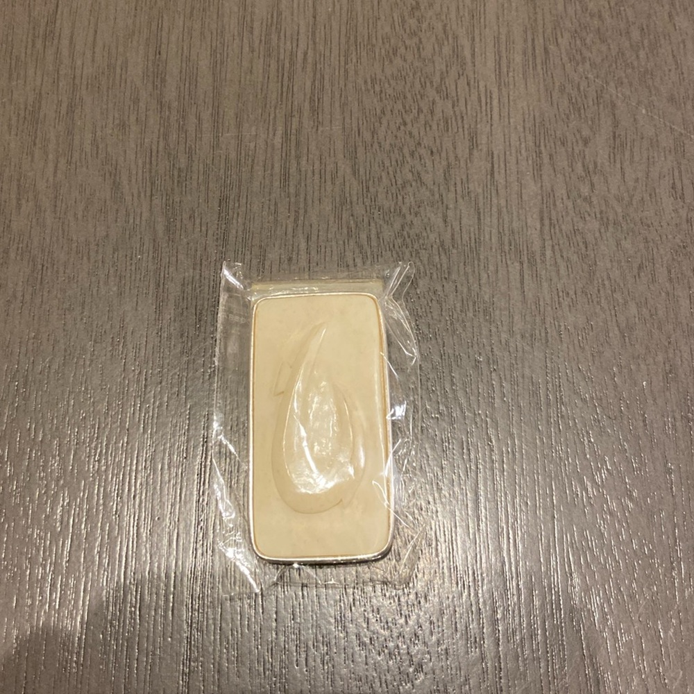 Ivory Fishhook Money Clip - Picture 2 of 7